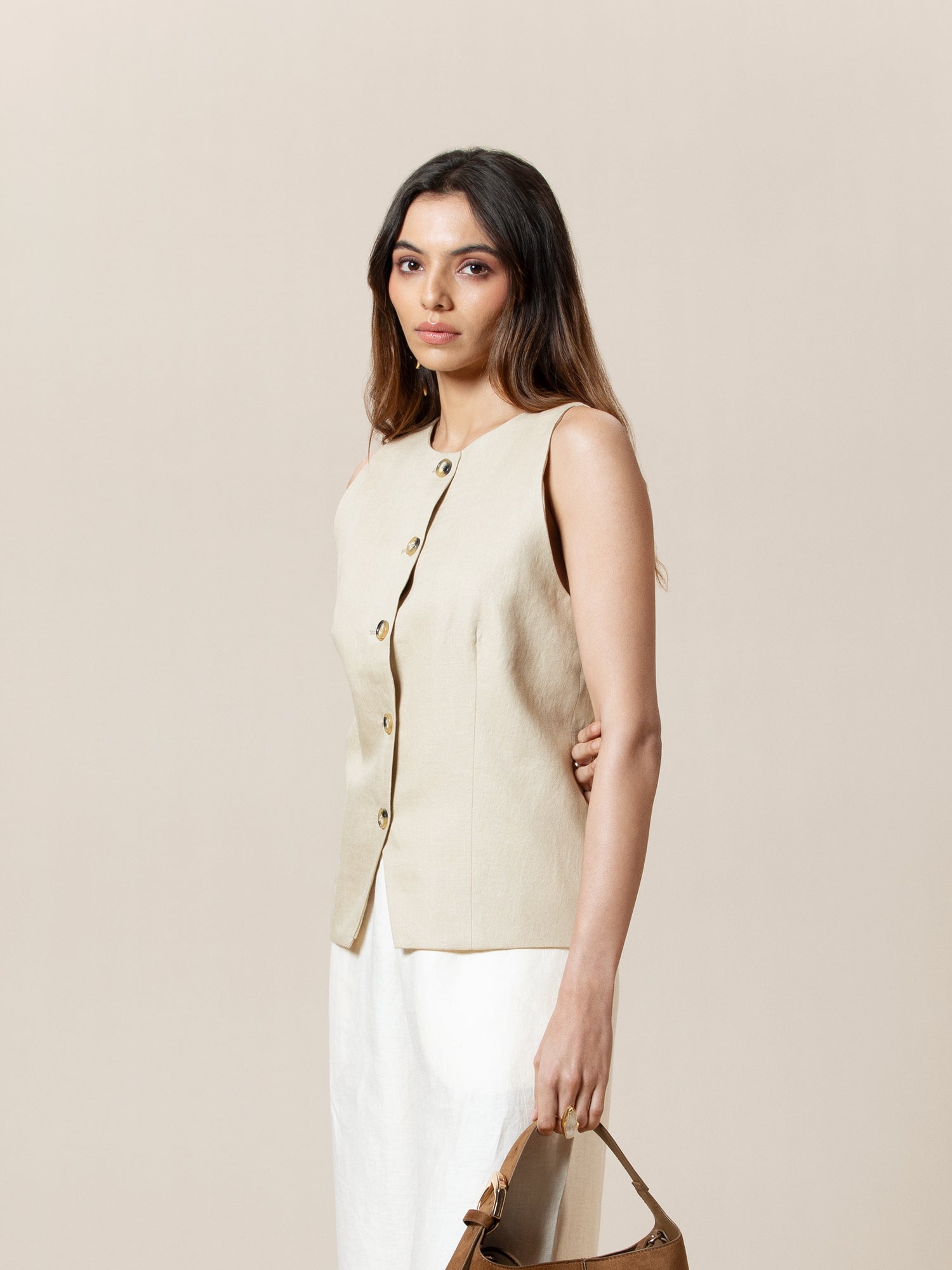 Button down vest