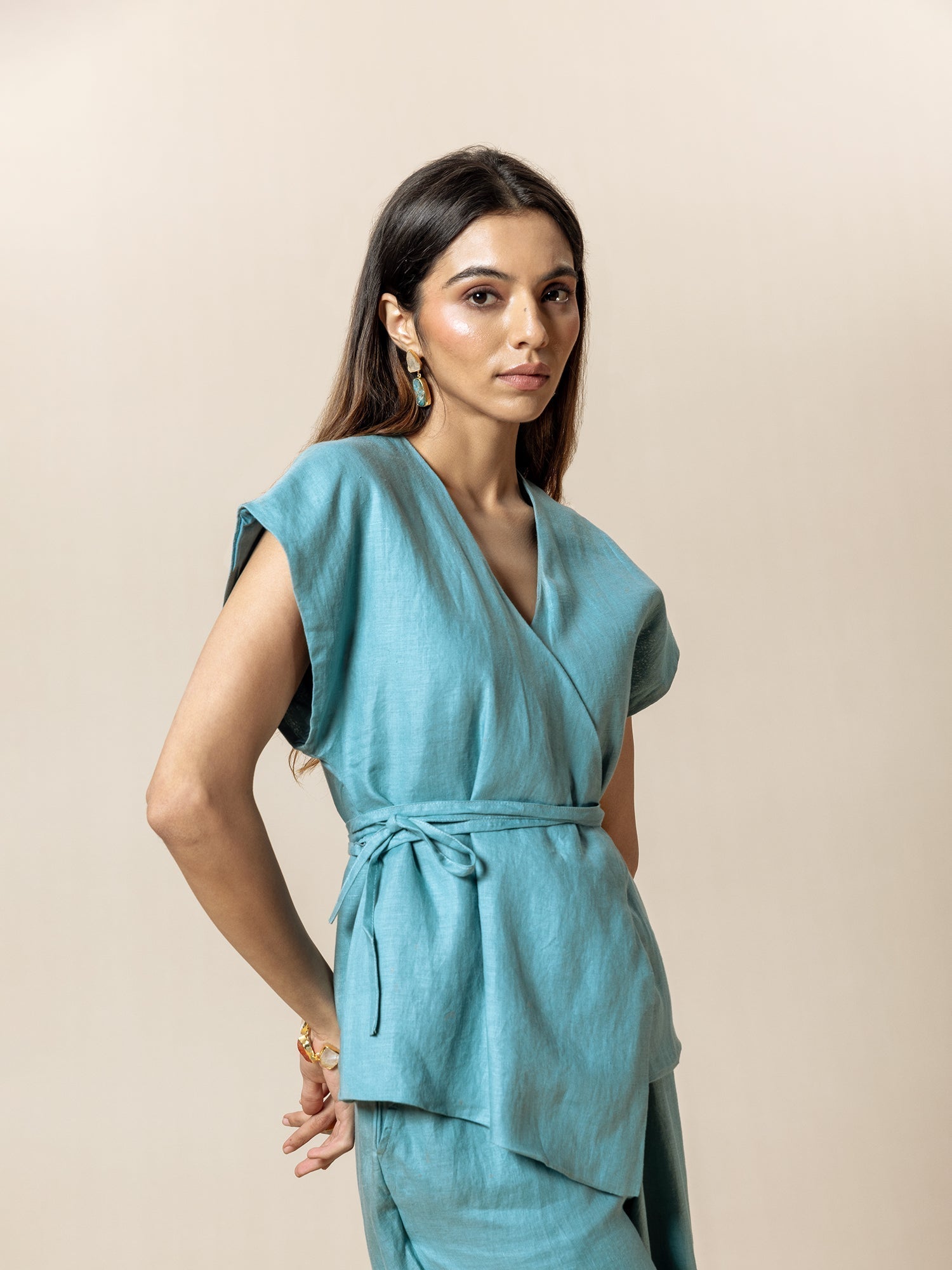 Wrap around top