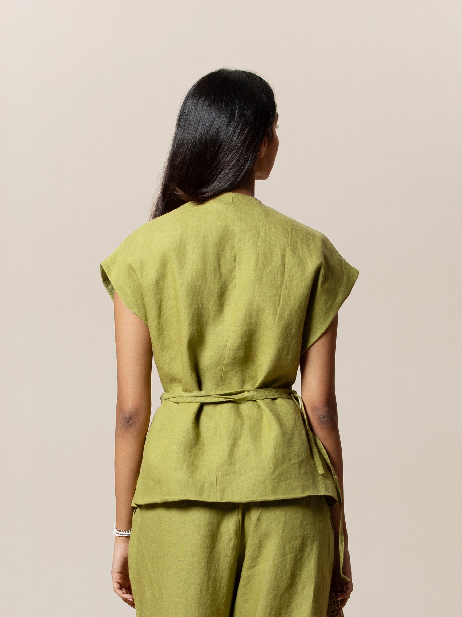 Wrap around top