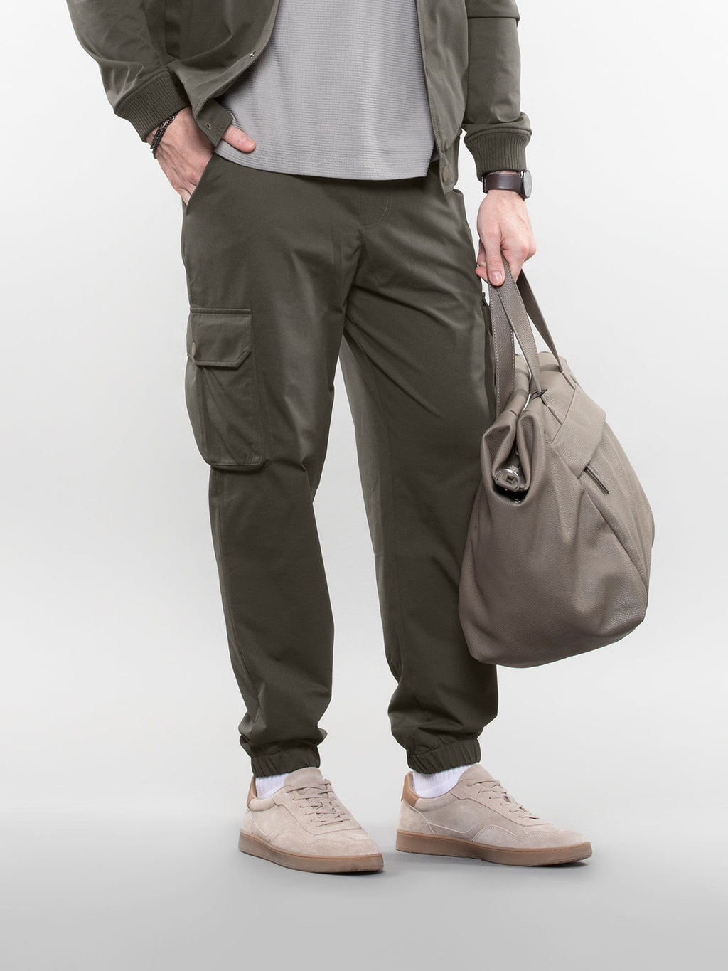 Six pocket cargo pants