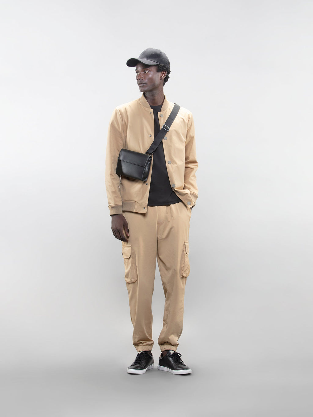 Six pocket cargo pants