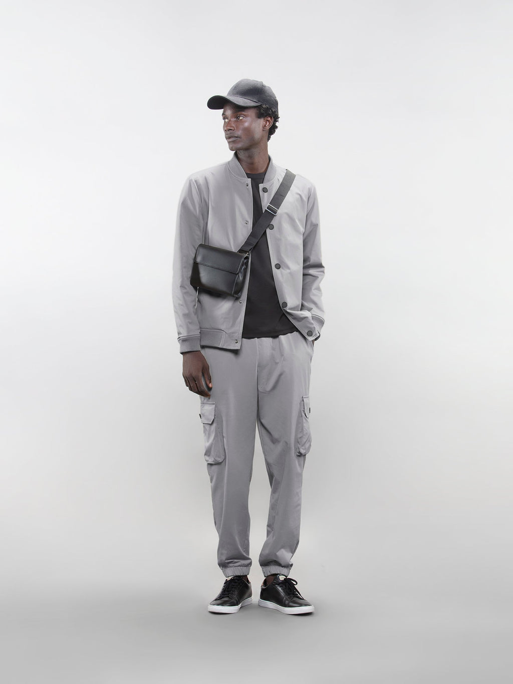 Six pocket cargo pants