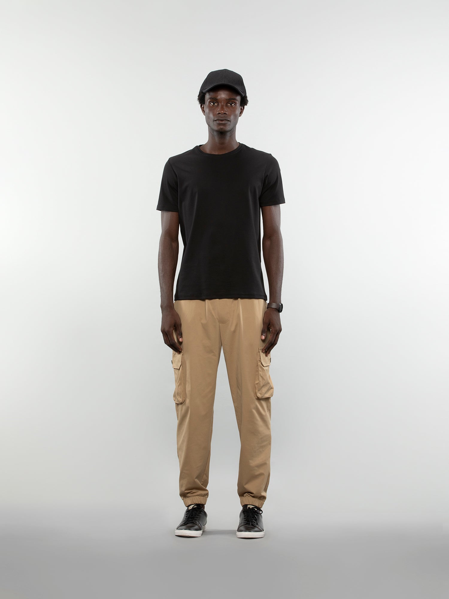 The crew neck tee