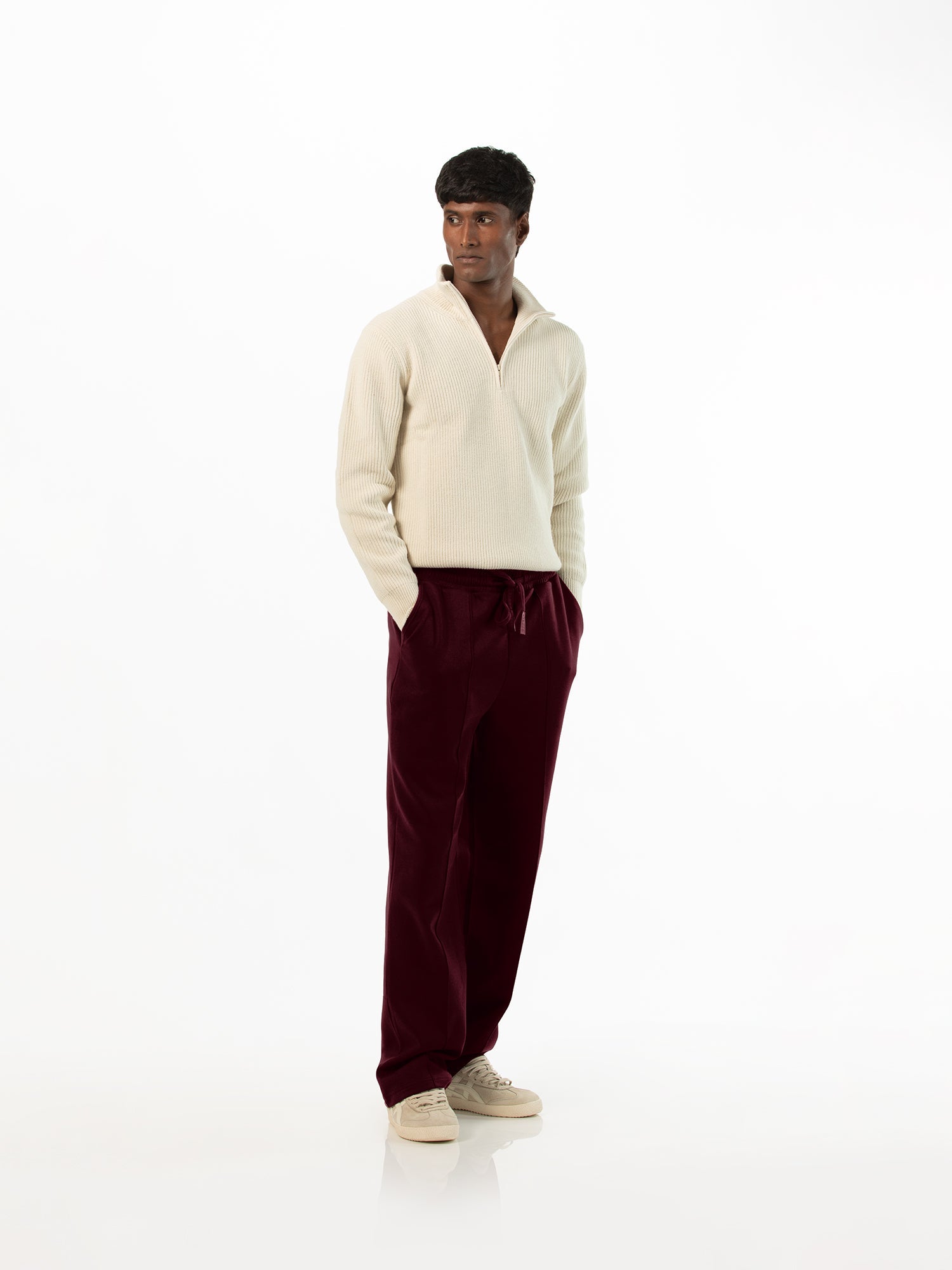 Wide-leg pants