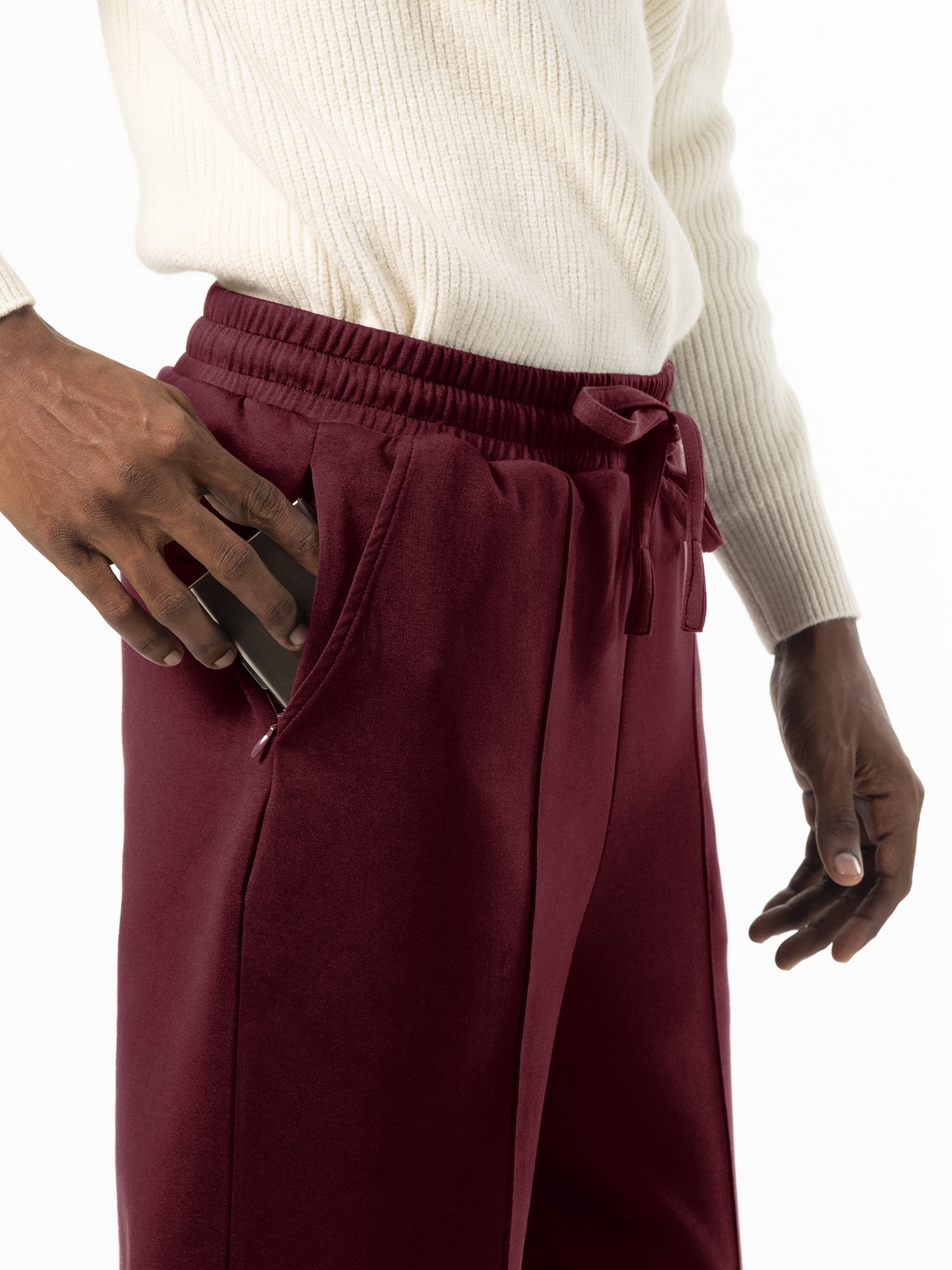 Wide-leg pants