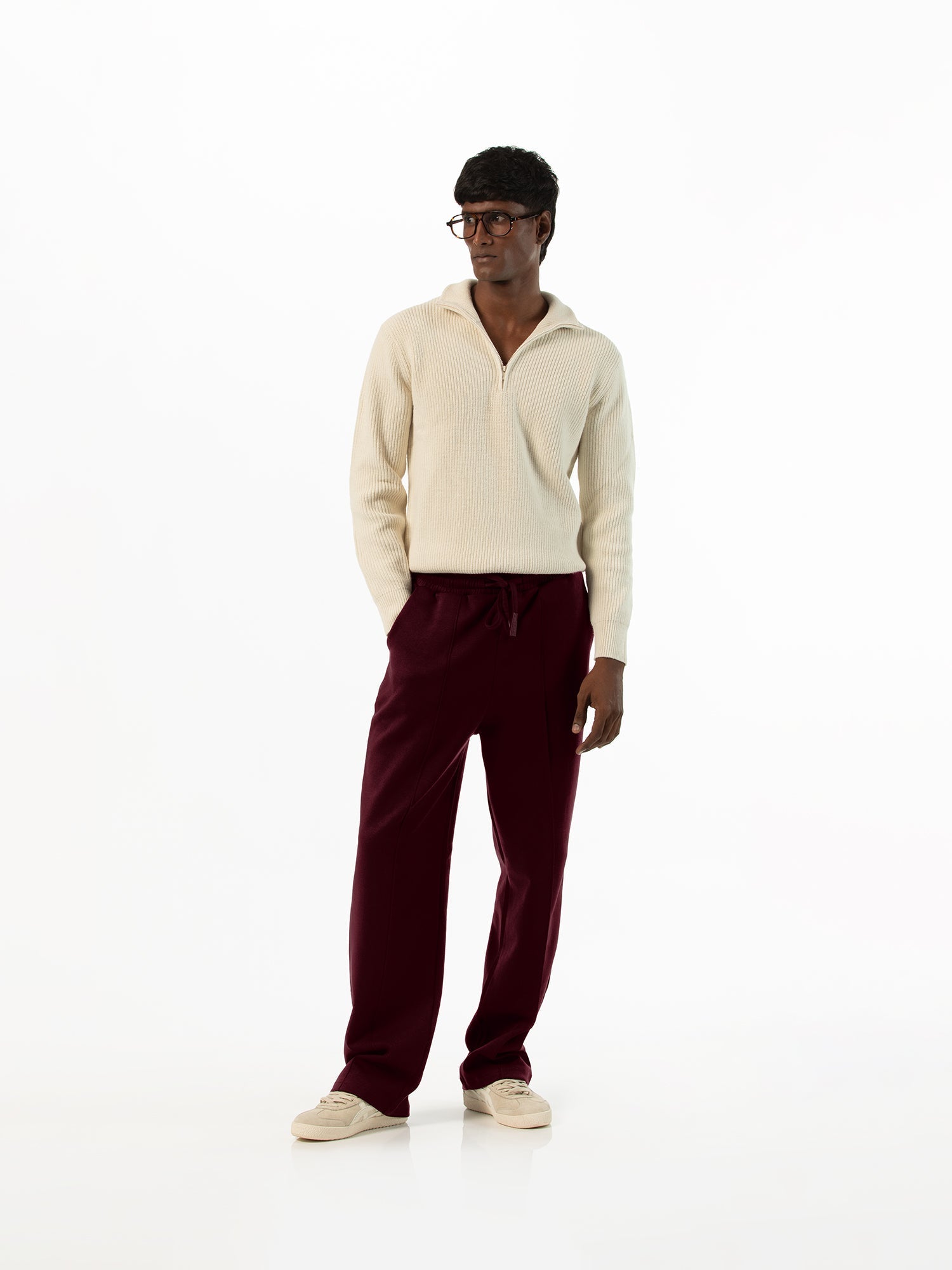 Wide-leg pants