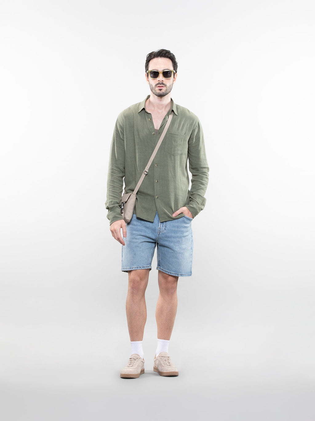 Relaxed shirt