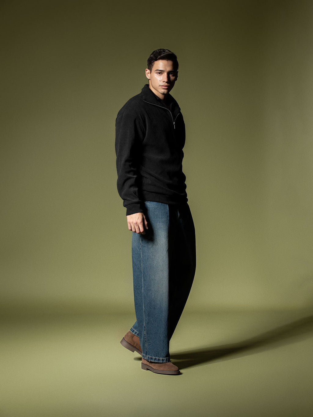 Ribbed quarter-zip sweatshirt