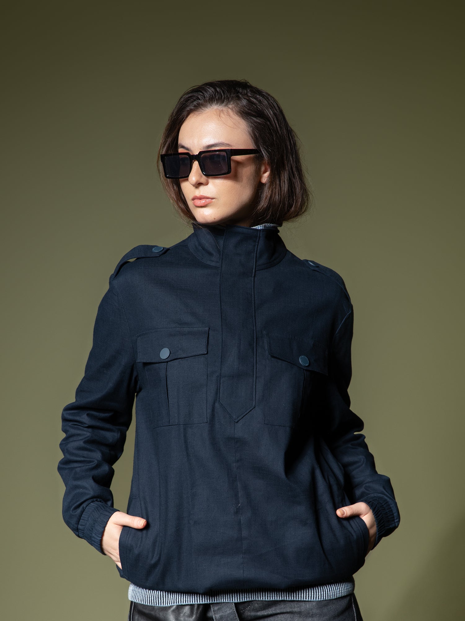 Hybrid Pullover