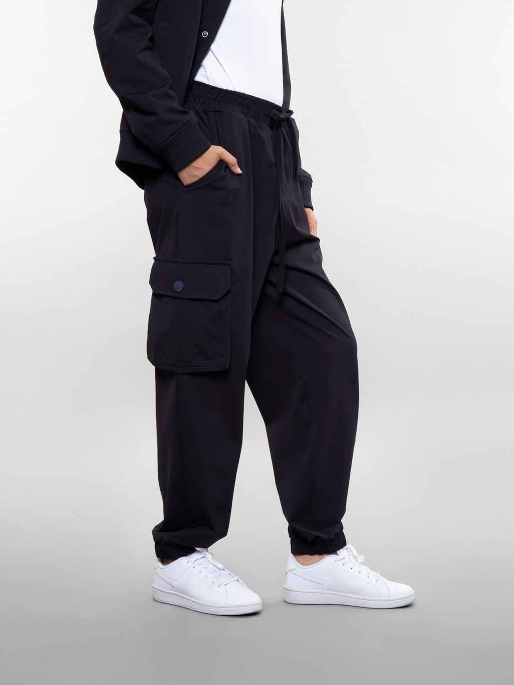 Six pocket cargo pants