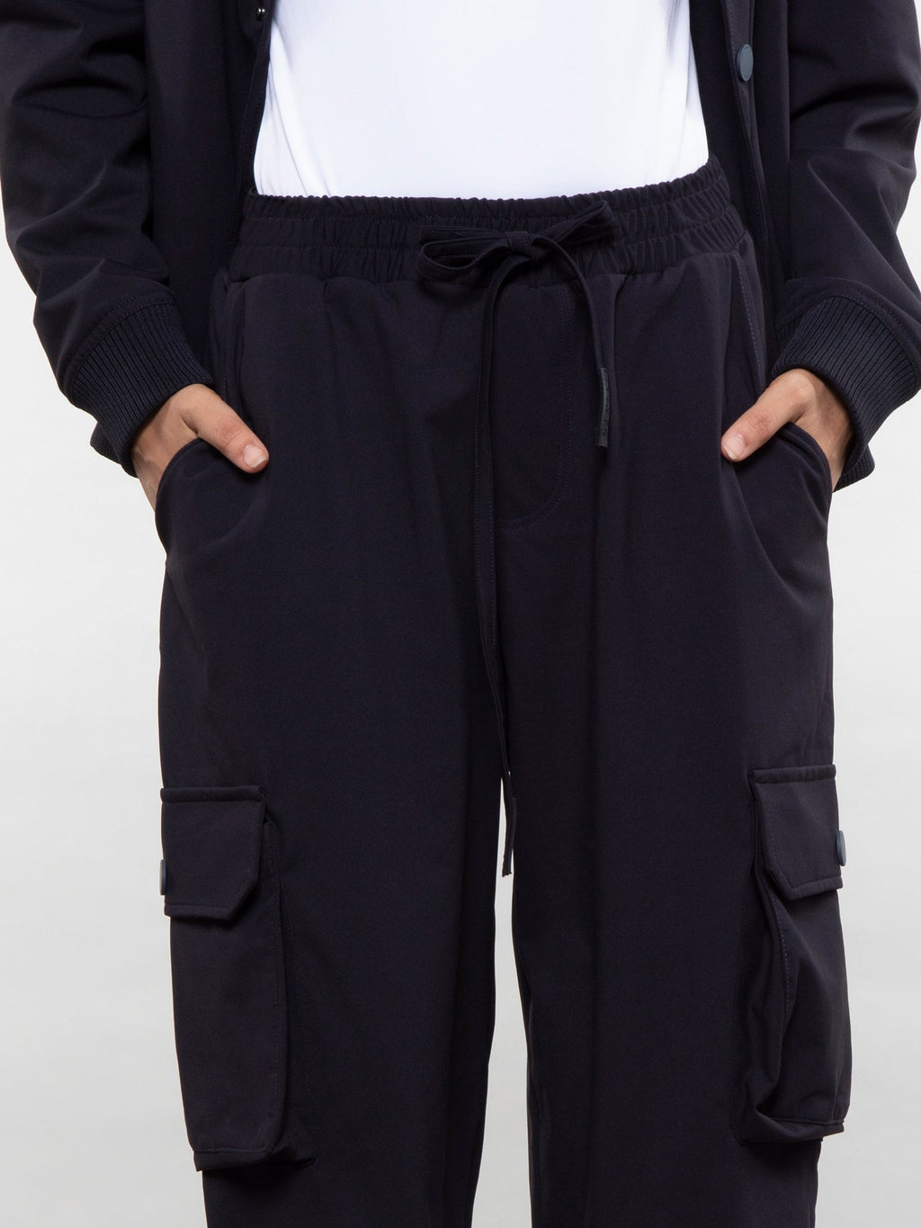 Six pocket cargo pants