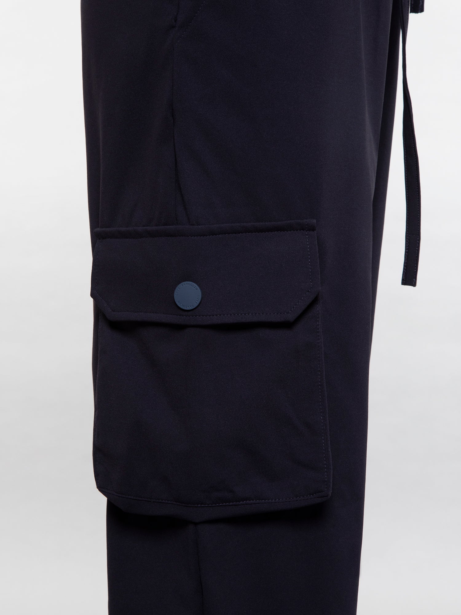 Six pocket cargo pants