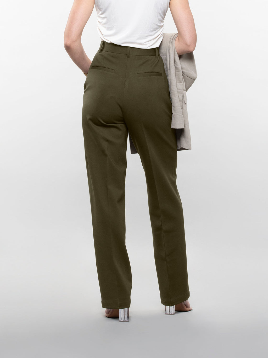 Straight-leg trouser